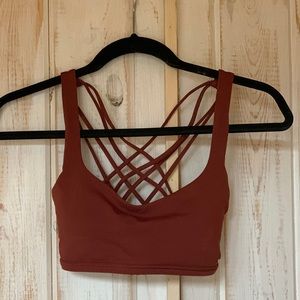 NWOT lululemon free to be wild bra
